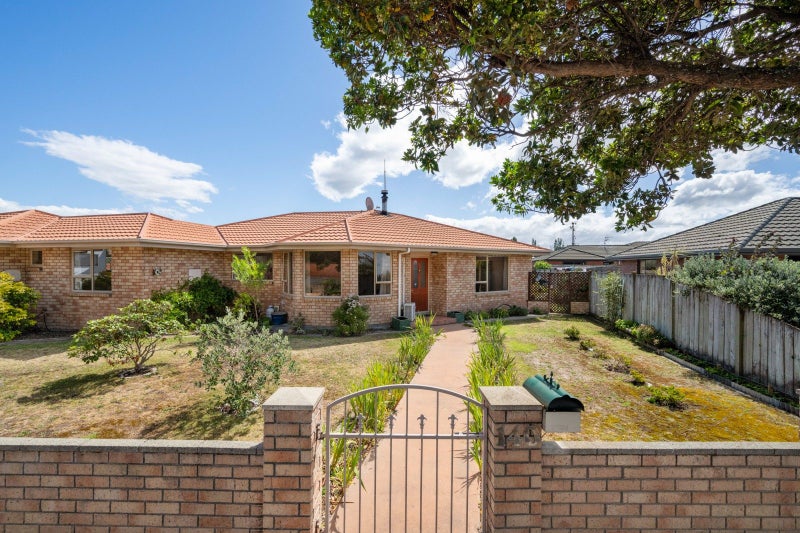 140 Maxwell Road, Redwoodtown, Blenheim - Carousel 1