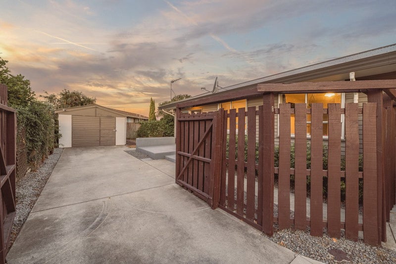 2/90 Queenspark Drive, Parklands, Christchurch - Carousel 16