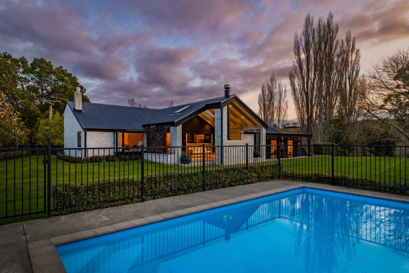 46 Margaret Avenue, Havelock North, Havelock North - Carousel 1