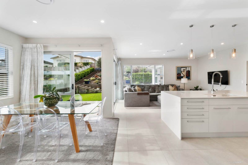 26 Kaiawa Street, Beachlands, Auckland - Carousel 2