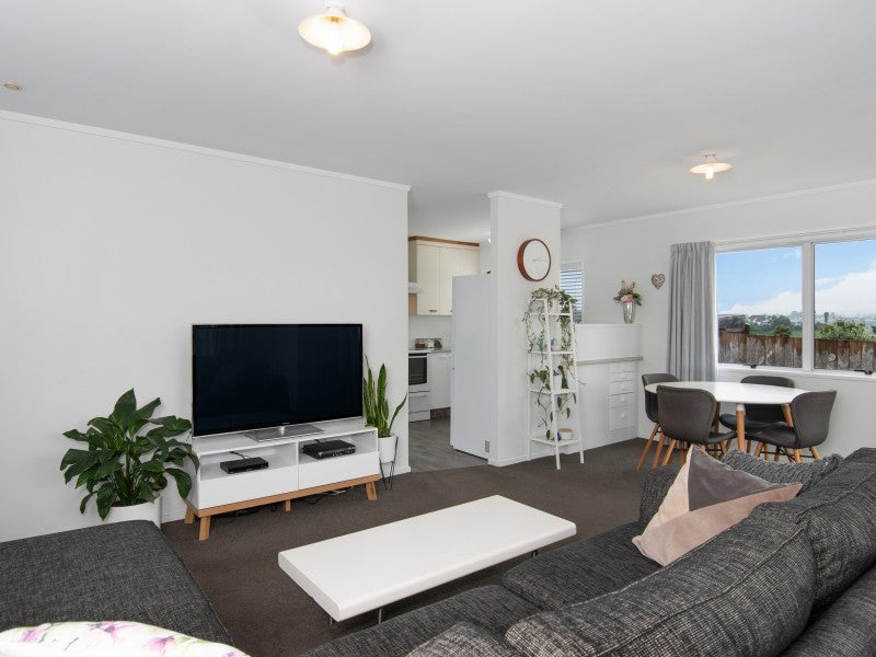 79B Ohauiti Road, Hairini, Tauranga - Carousel 2