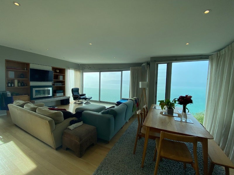 23 Napier Street, Karaka Bays, Wellington - Carousel 2