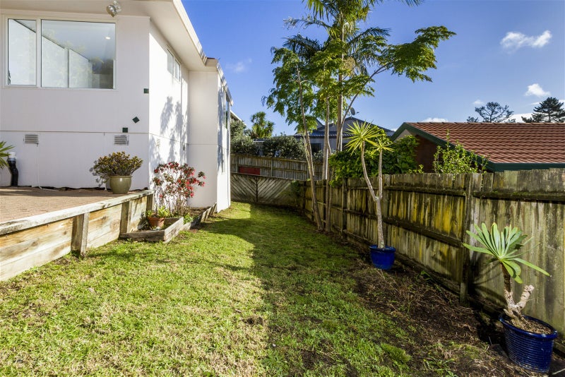 2A GARDEN LANE, Torbay, Auckland - Carousel 24