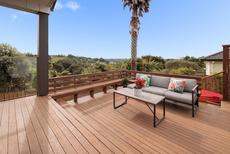 7 Maddison Place, Welcome Bay, Tauranga - Carousel 2