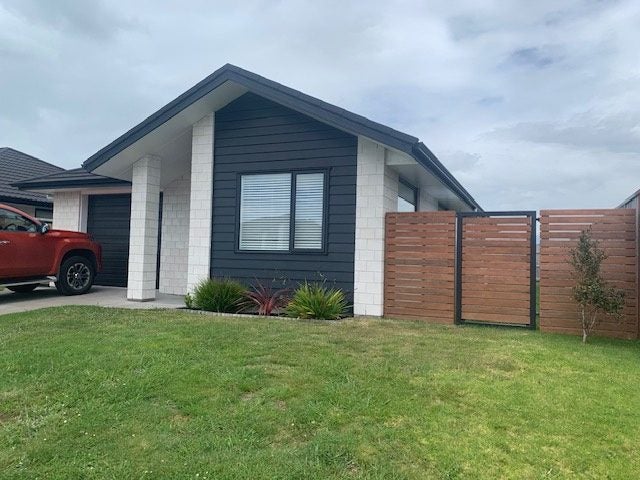 25 Furlong Road, Papamoa - Carousel 1