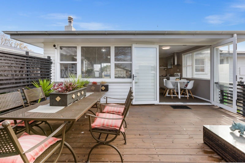 91 Chatham Road, Flaxmere, Hastings - Carousel 2