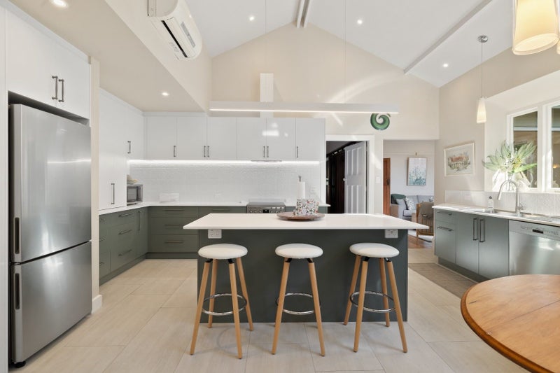 60 Caledonian Road, St Albans, Christchurch - Carousel 2