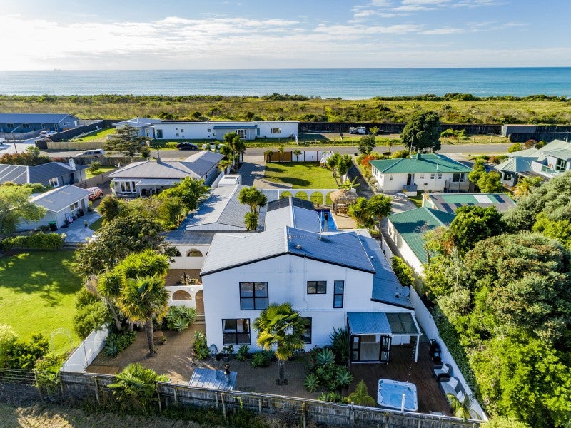 97 Rogers Road, Bay View, Napier - Carousel 21
