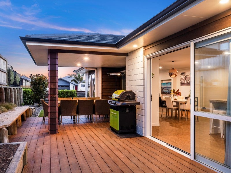 327 Lakes Boulevard, Pyes Pa, Tauranga - Carousel 1
