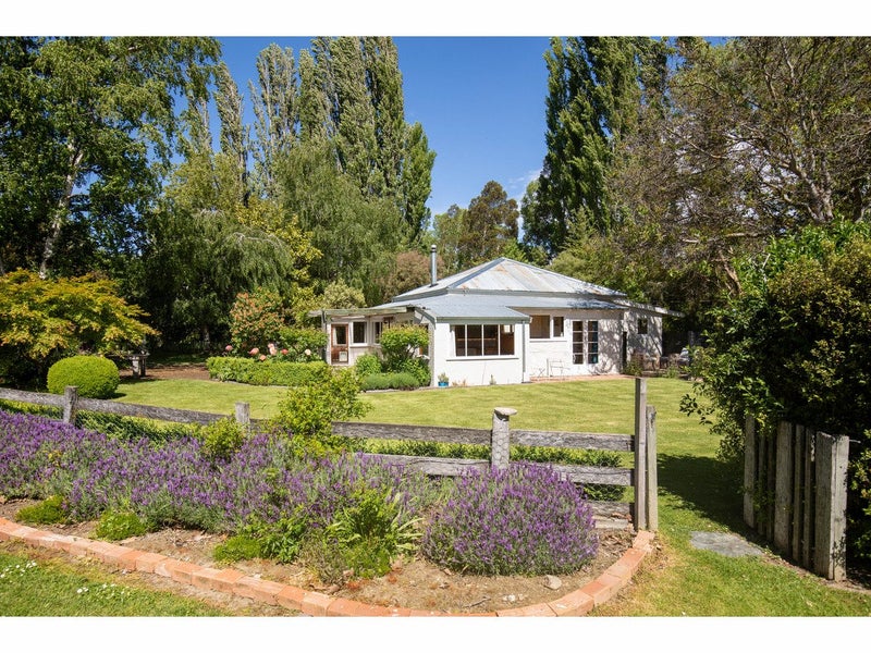 216 Springvale Road, Springvale, Alexandra - Carousel 1