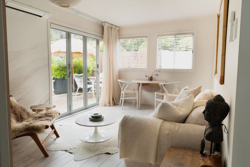 7 Lannan Road, Surfdale, Waiheke Island - Carousel 2