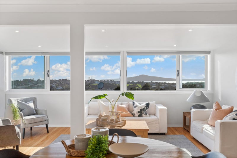 1/154 St Johns Road, Meadowbank, Auckland - Carousel 1