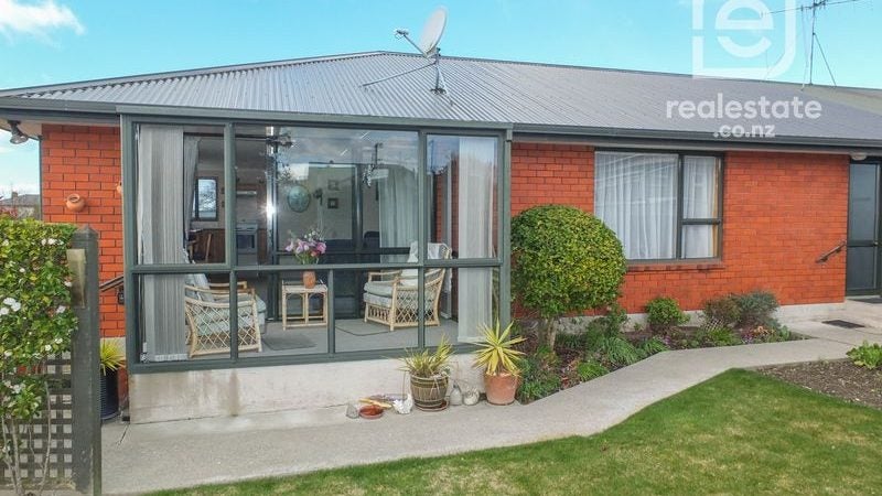 1/152 North Street, West End, Timaru - Carousel 1