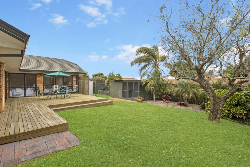 5 Camira Place, Botany Downs, Auckland - Carousel 29