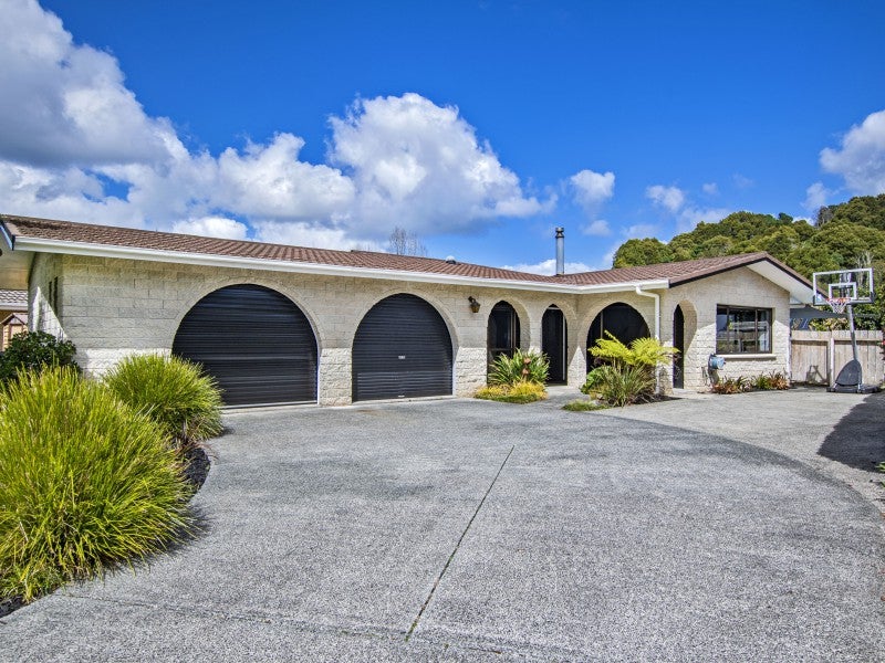 71 Fairway Drive, Kamo, Whangarei - Carousel 2