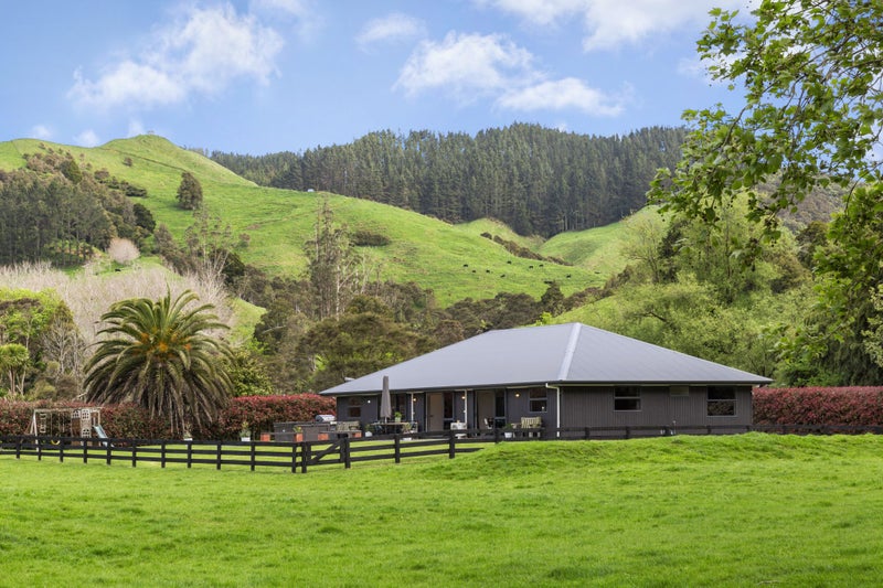 24A Cogswell Road, WAITETUNA - Carousel 1