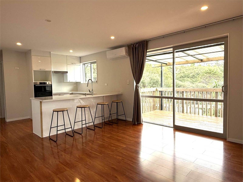 60 Gold Street, Albany Heights, Auckland - Carousel 1