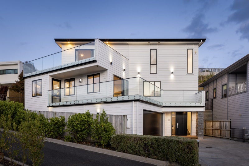18 Gyle Place, Pyes Pa, Tauranga - Carousel 1
