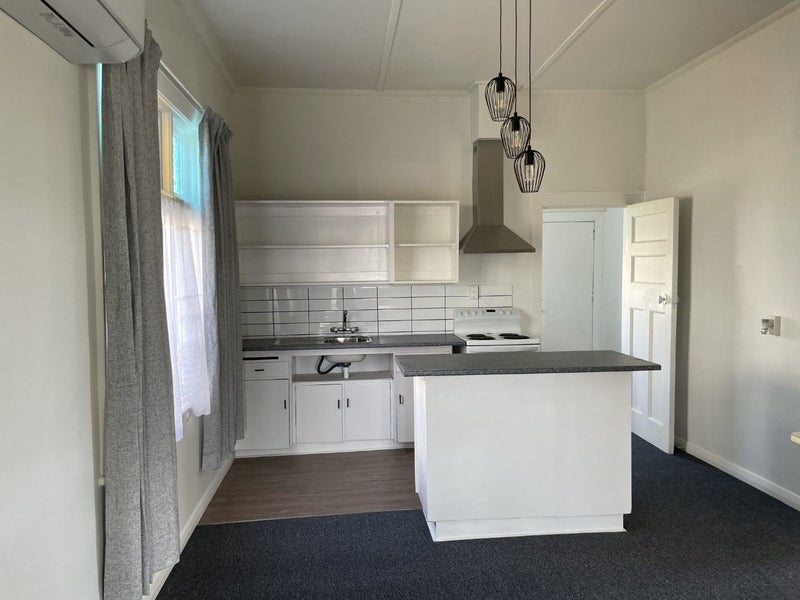 9 Bay View Road, South Dunedin, Dunedin - Carousel 2