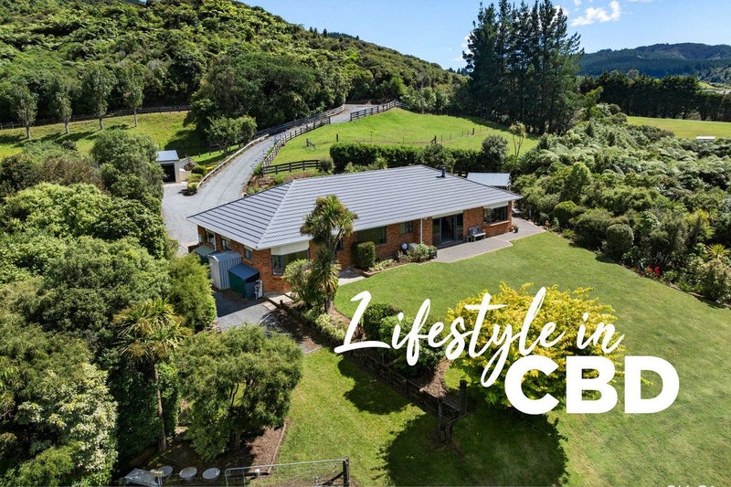 8A Garrett Place, Riverstone Terraces, Upper Hutt - Carousel 1