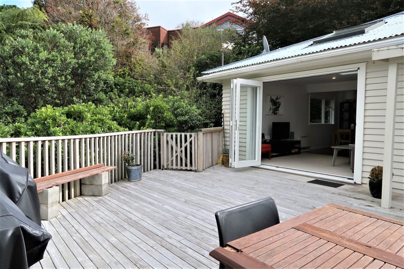 13 Heke Street, Ngaio, Wellington - Carousel 1