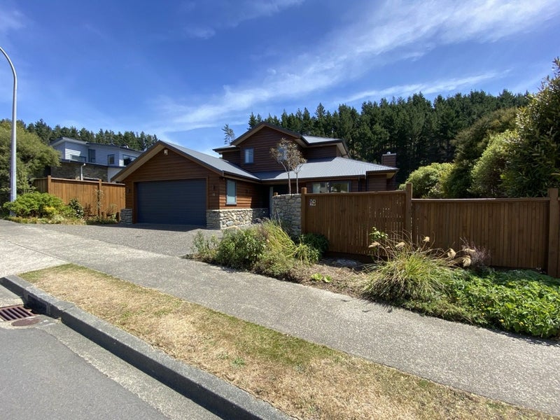 53 Furlong Crescent, Churton Park, Wellington - Carousel 1