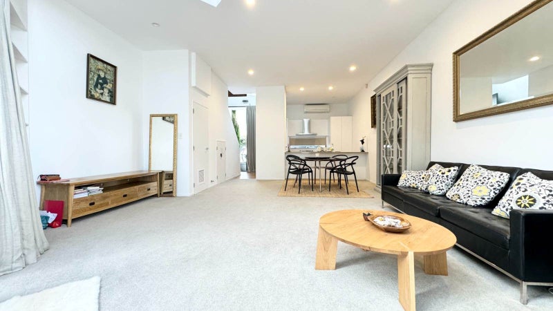 5N Cleveland Road, Parnell, Auckland - Carousel 2