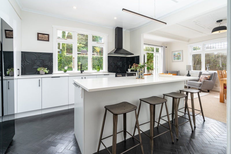 62 Homewood Avenue, Karori, Wellington - Carousel 2