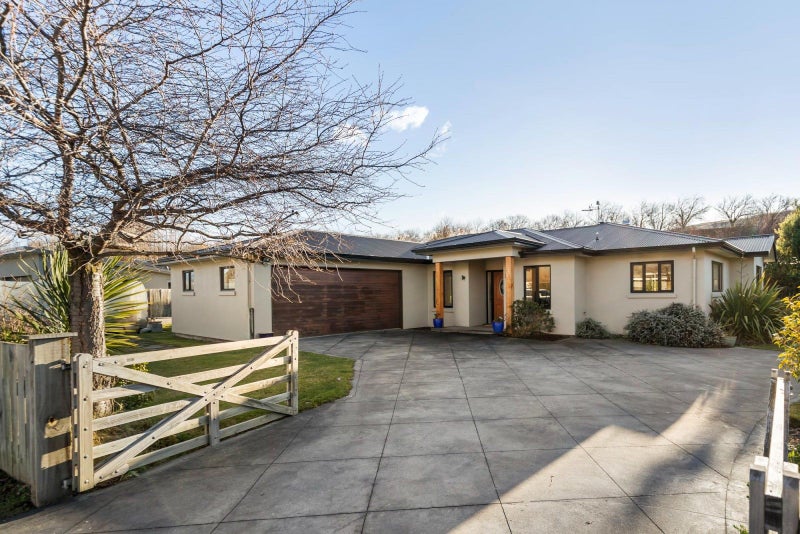 49 Sylvan Street, Lake Hayes, Queenstown - Carousel 2