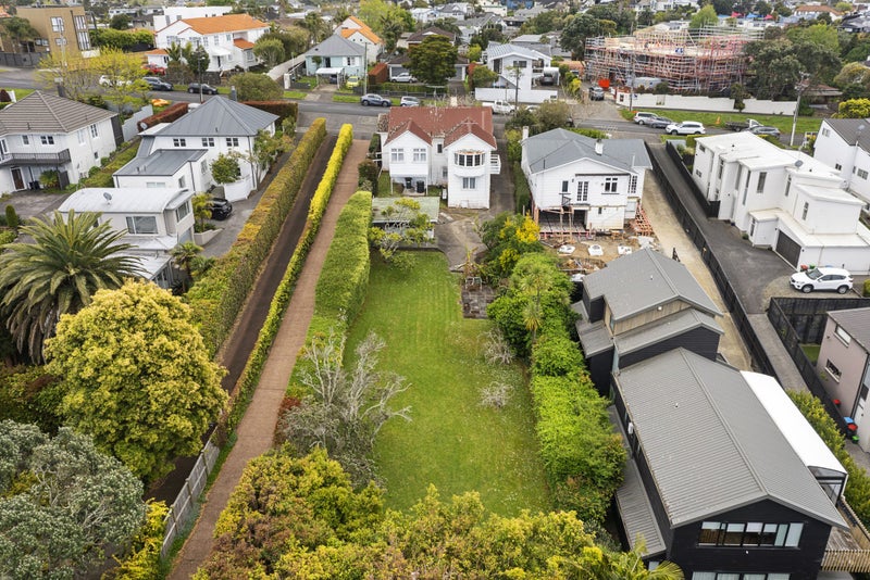 19 Hawera Road, Kohimarama, Auckland - Carousel 1