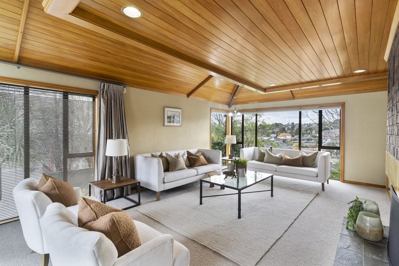 7 Culdaff Place, Mount Roskill, Auckland - Carousel 2