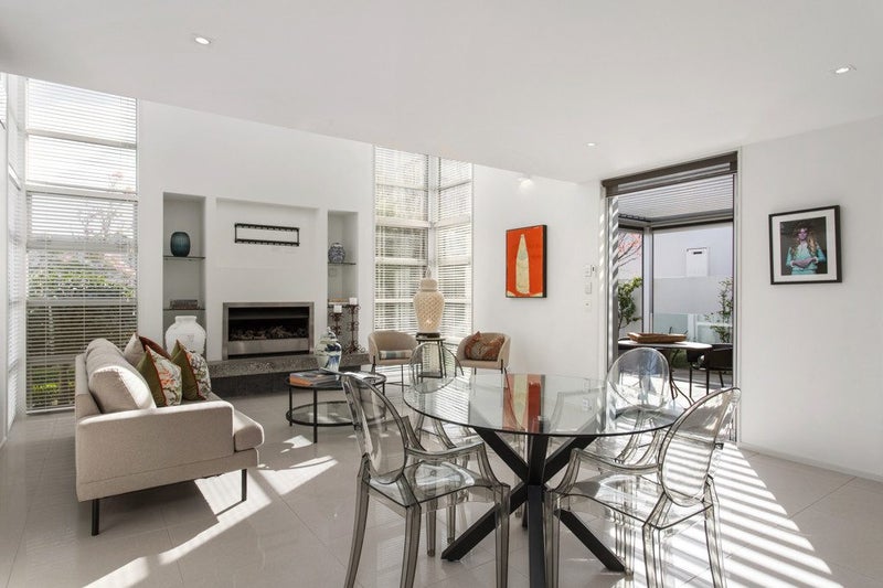 3 Church Lane, Merivale, Christchurch - Carousel 2