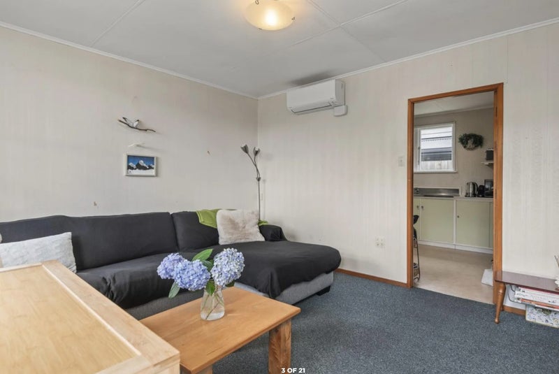 1/167 Albert Street, Hokowhitu, Palmerston North - Carousel 2