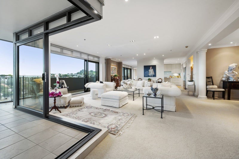 8C/36 James Cook Crescent, Remuera, Auckland - Carousel 1