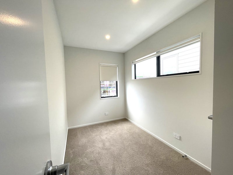 6 Viridian Avenue, Rosehill, Papakura - Carousel 22