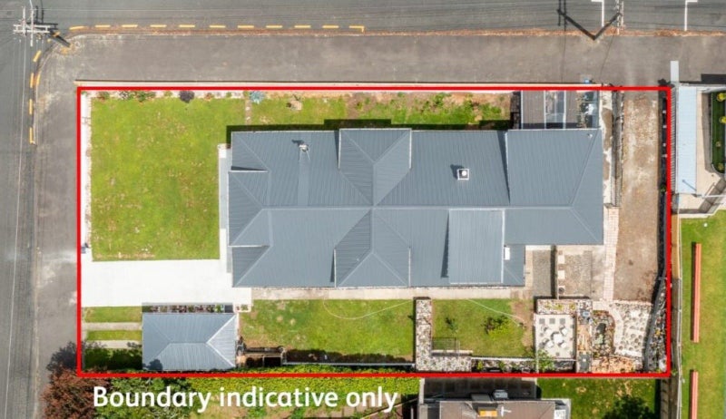 82 Barrett Street, Westown, New Plymouth - Carousel 30