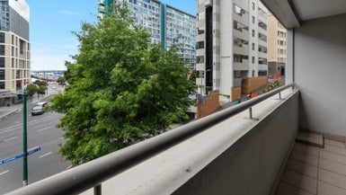 2F/1 Emily Place, Auckland Central, Auckland - Carousel 1