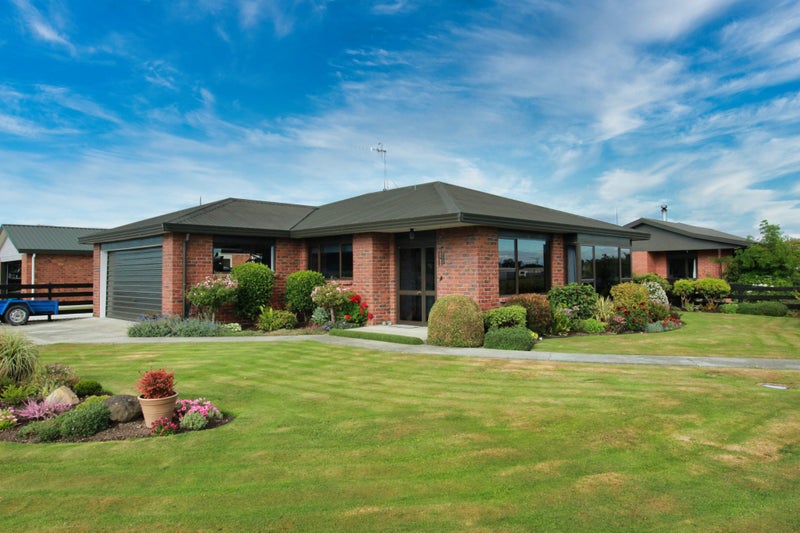 65 Arthur Street, Winton, Winton - Carousel 1