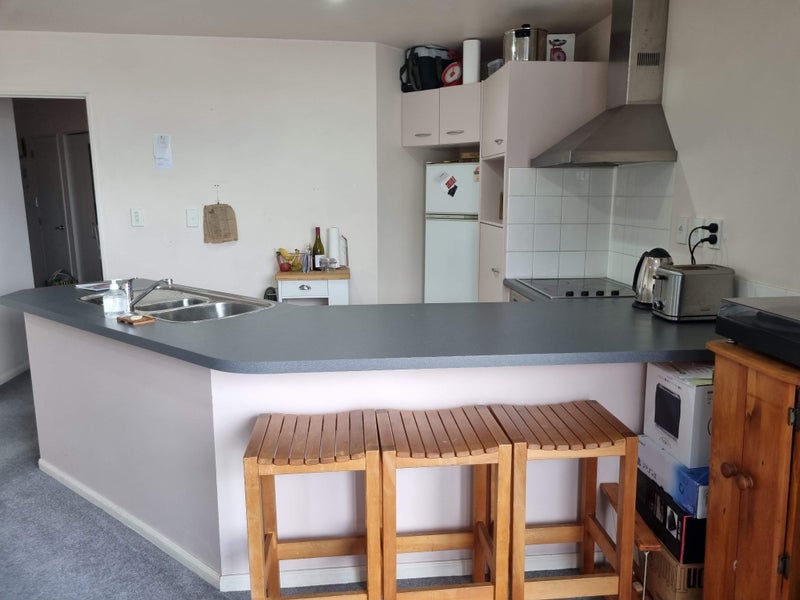 12/80 Kent Terrace, Mount Victoria, Wellington - Carousel 2