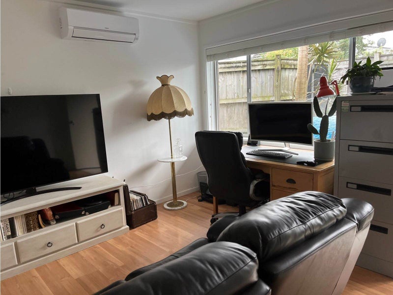 1/28 William Bond Street, Stanley Point, Auckland - Carousel 2