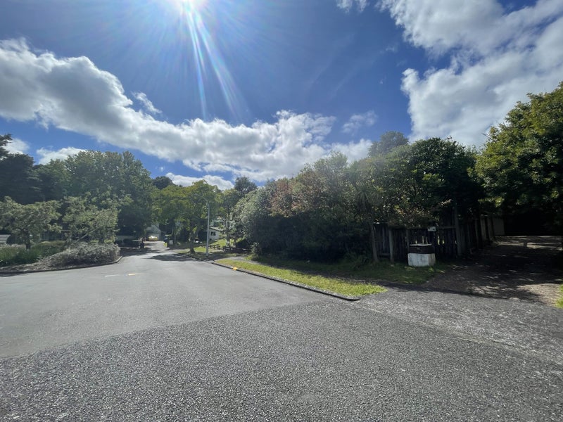 15 Kingsclere Place, Goodwood Heights, Auckland - Carousel 38