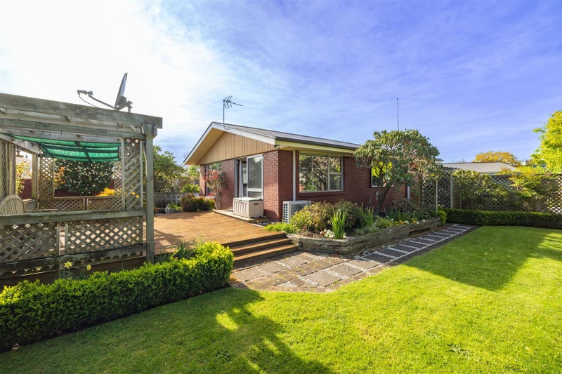 17 Dellow Place, Spreydon, Christchurch - Carousel 1