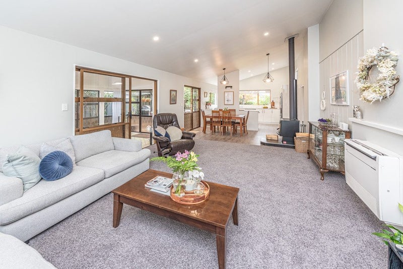 28 Stafford Street, Springvale, Whanganui - Carousel 2