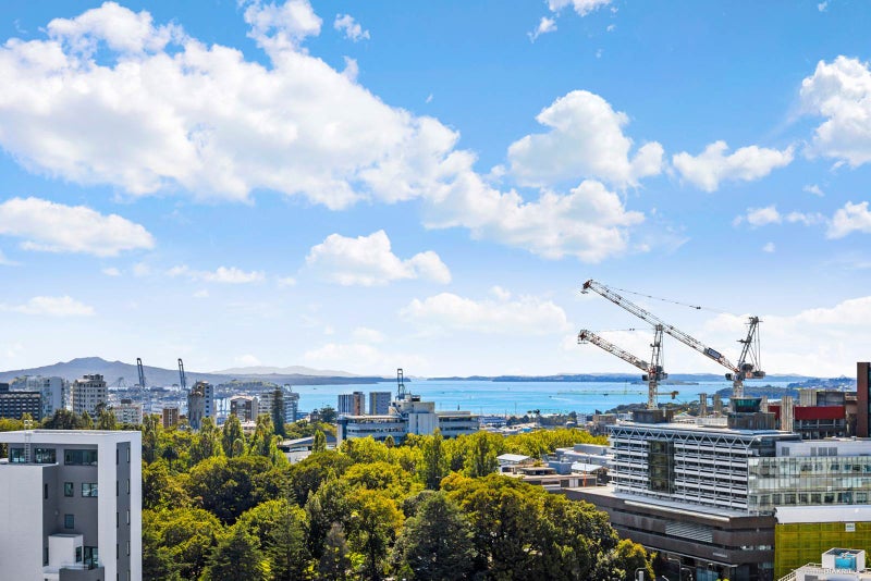 2103/8 Airedale Street, Auckland Central, Auckland - Carousel 1