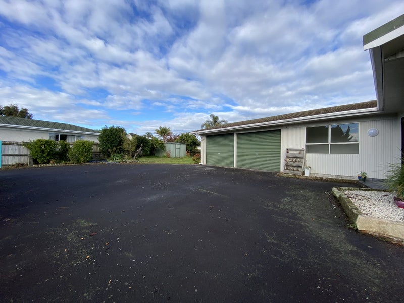 11 Hanover Place, Pahurehure, Papakura - Carousel 15