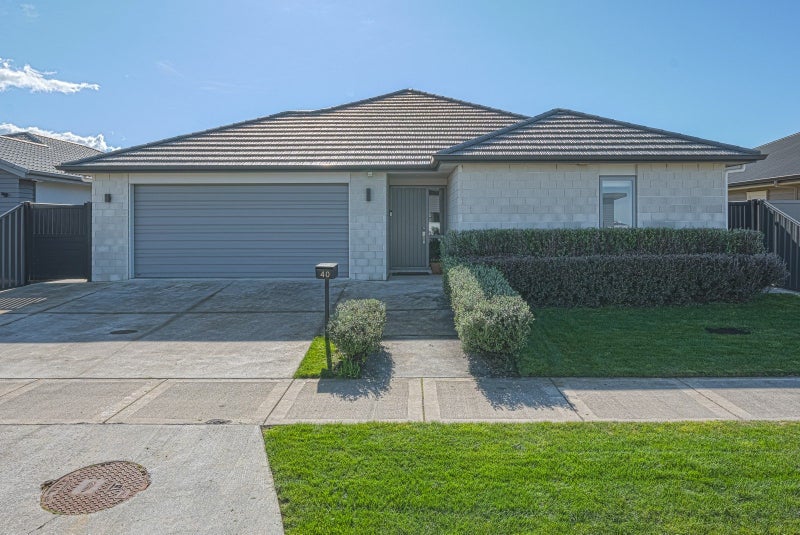 40 Hurunui Drive, Te Awa, Napier - Carousel 2