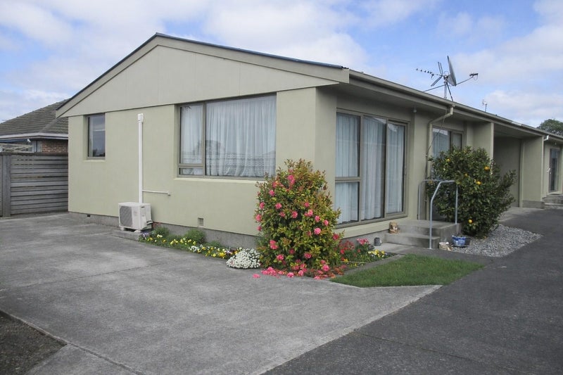 1/373 Main North Road, Redwood, Christchurch - Carousel 1