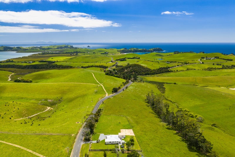 292 Taiharuru Road, Onerahi - Carousel 49