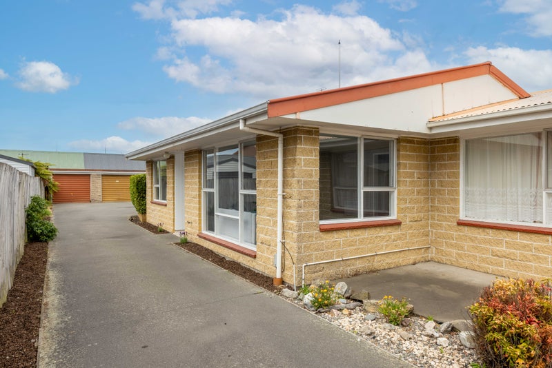 2/24 Longfellow Street, Sydenham, Christchurch - Carousel 1
