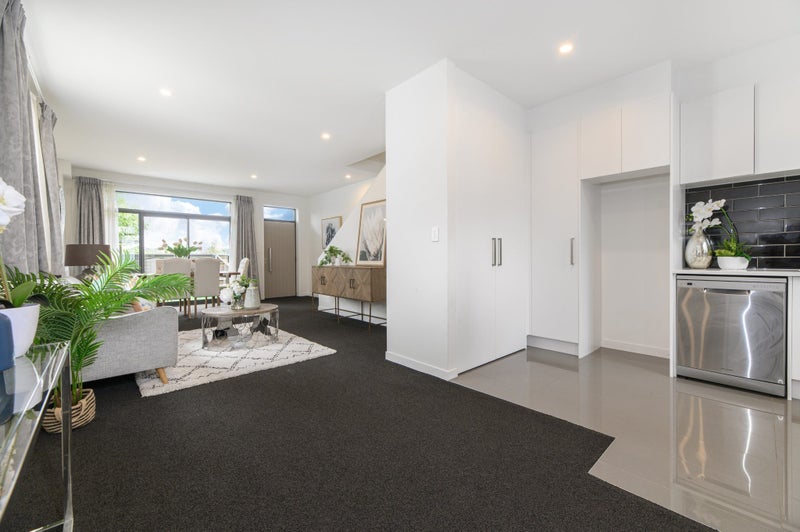 3/50 Ocean View Road, Northcote, Auckland - Carousel 1